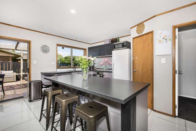 37 Evanda Crescent Conifer Grove_3