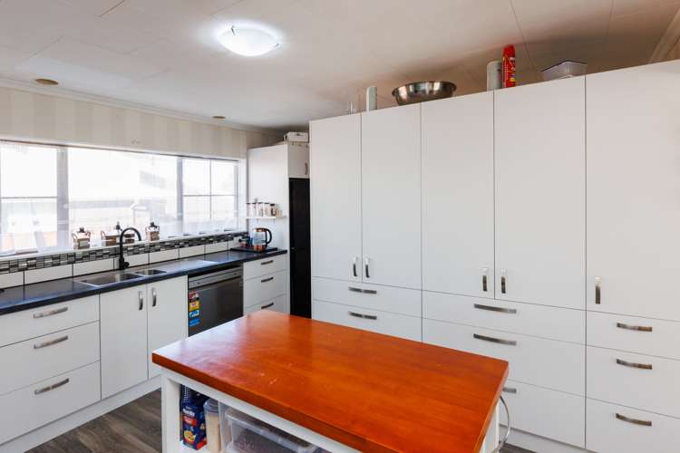 7 Dunallen Avenue Marton_12