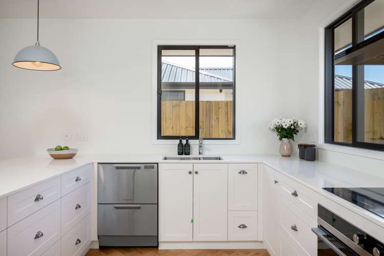 22 Rutledge Drive Springlands_13