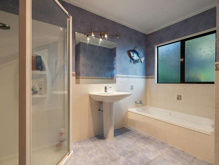 32 Pohutukawa Drive Pukete_14