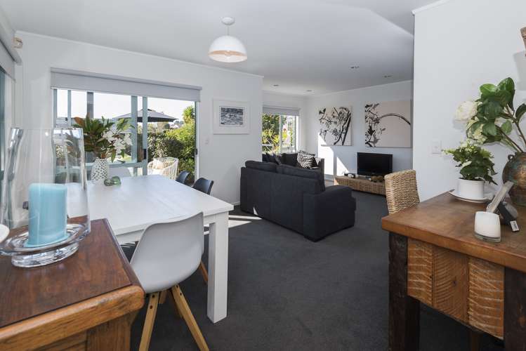 1/50 Drake Street Howick_6