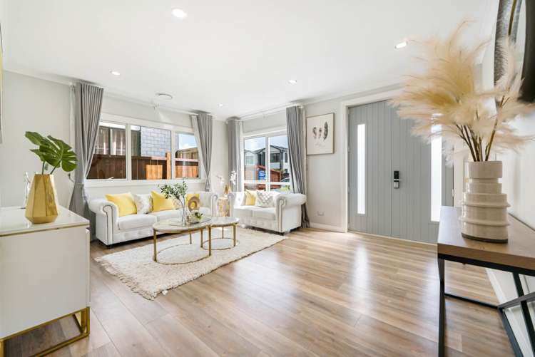 4 Carrygawley Road Flat Bush_1