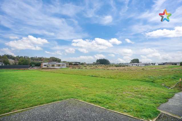 27 Glenda Place Seaward Bush_3