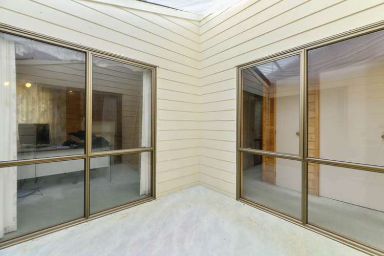 2c Queensway Three Kings_10