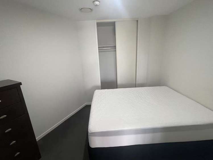 614/421 Queen Street 10015_8