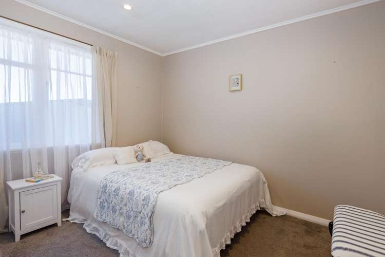 13 Cleghorn Street Redwoodtown_9