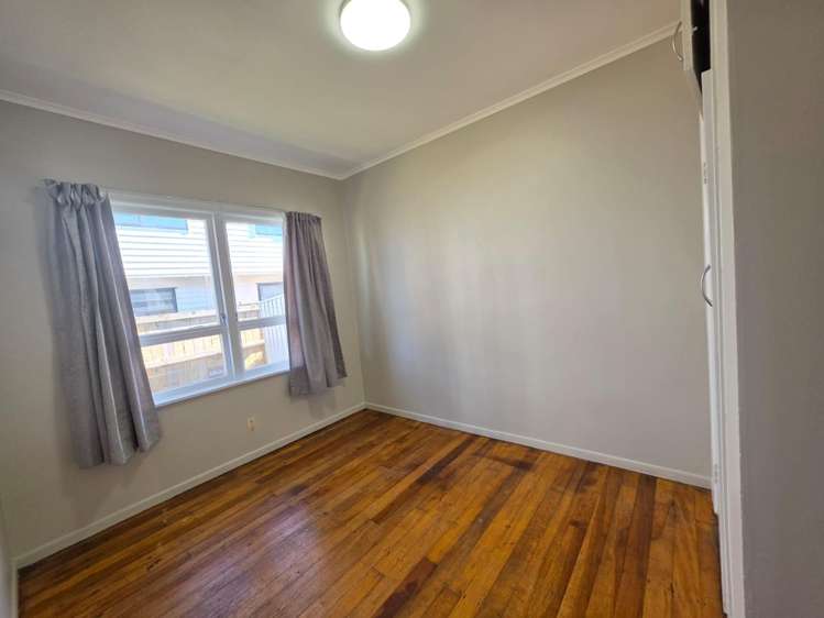  1/132 Browns Road Manurewa_5