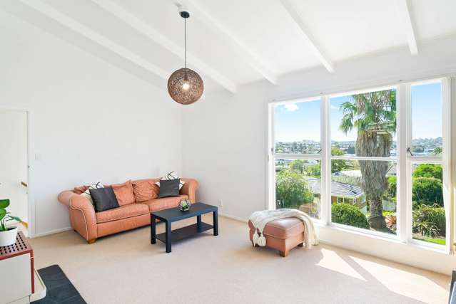 1/8 Ludlow Terrace Totara Vale_1