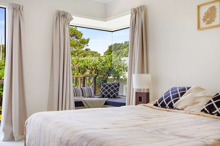 868a Whangaparaoa Road Manly_10