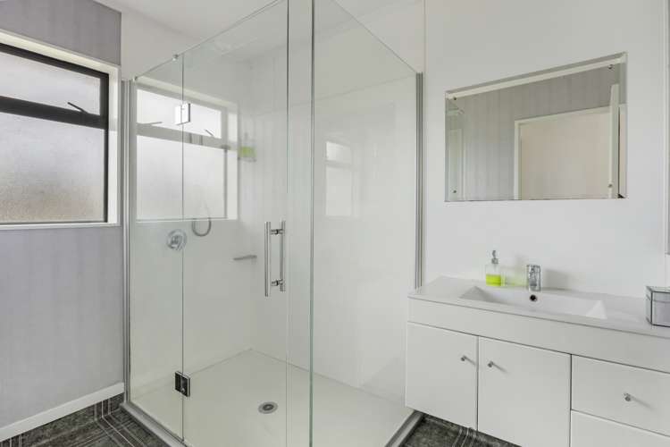 28a Foster Road Temple View_10