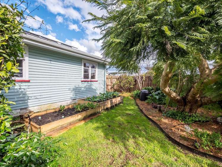 26 Sir William Hale Crescent Moerewa_12