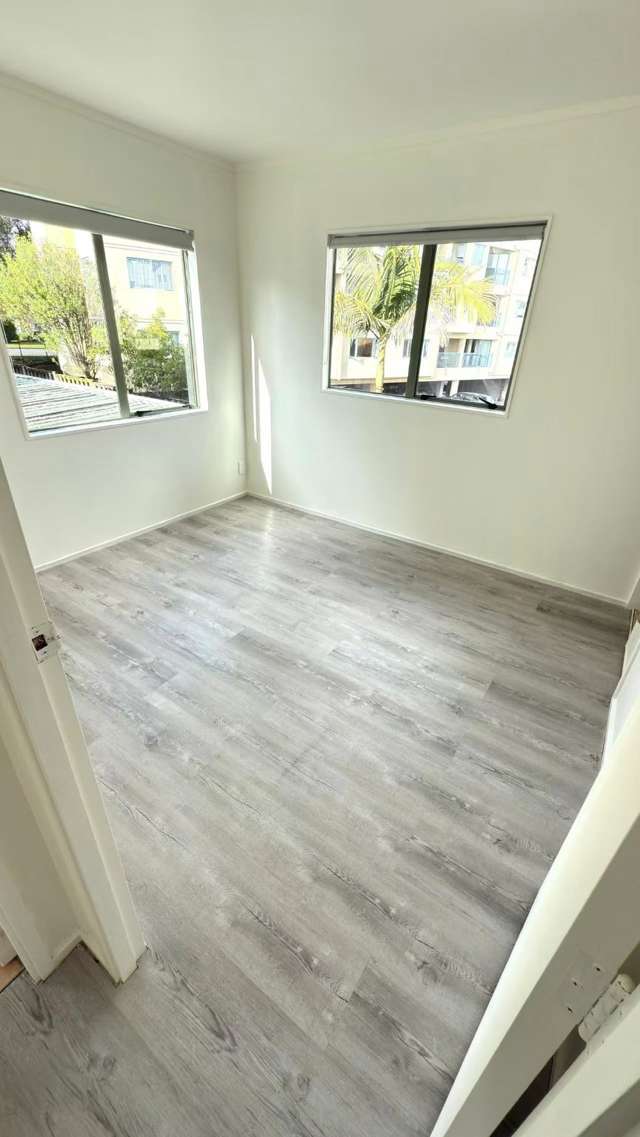 5/1A Harrison Road Mount Wellington_2