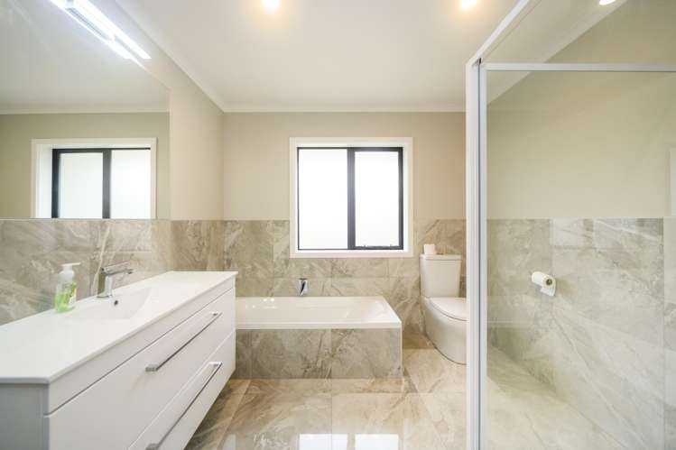 96 Pharazyn Street Feilding_19