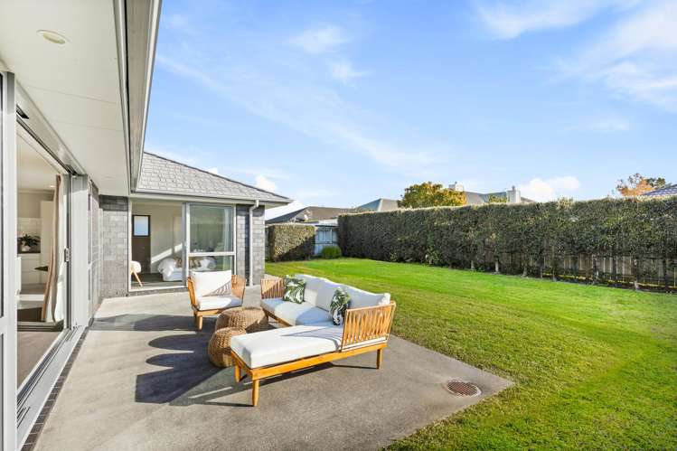 5 Larmer Drive_4