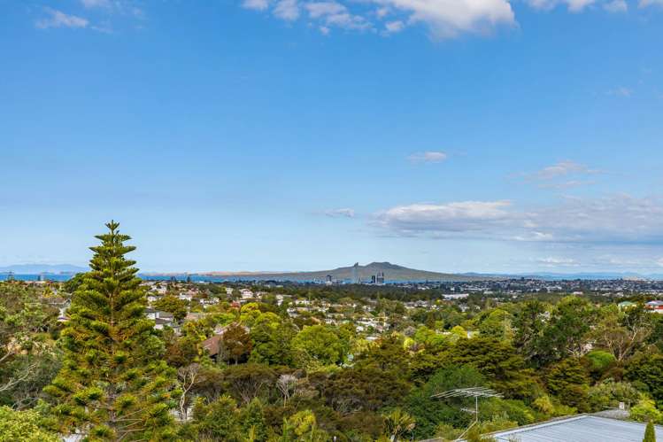 7/3 Coronation Road Hillcrest_2