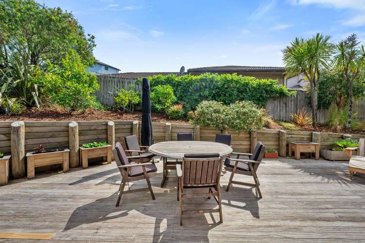 6 Carol Lee Place Albany Heights_17