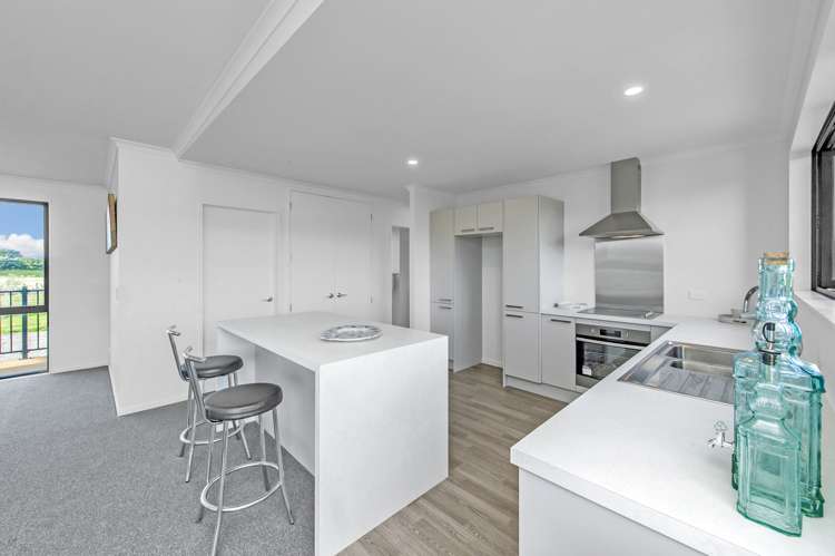 1845 Thongcaster Road Oxford_18