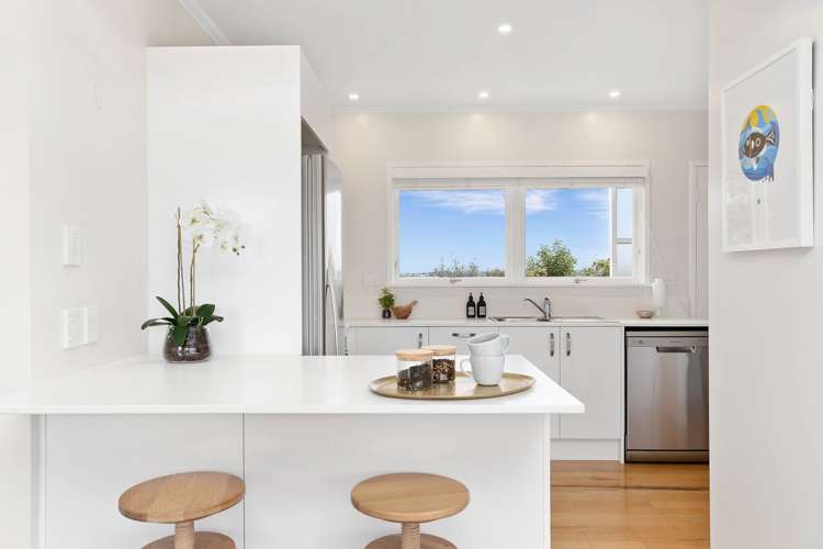 2/7a Tennyson Avenue Takapuna_5