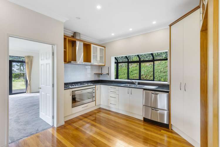 503 Redoubt Road Flat Bush_7