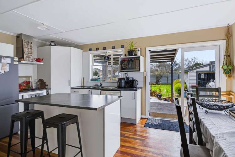 8 Pacey Avenue_1