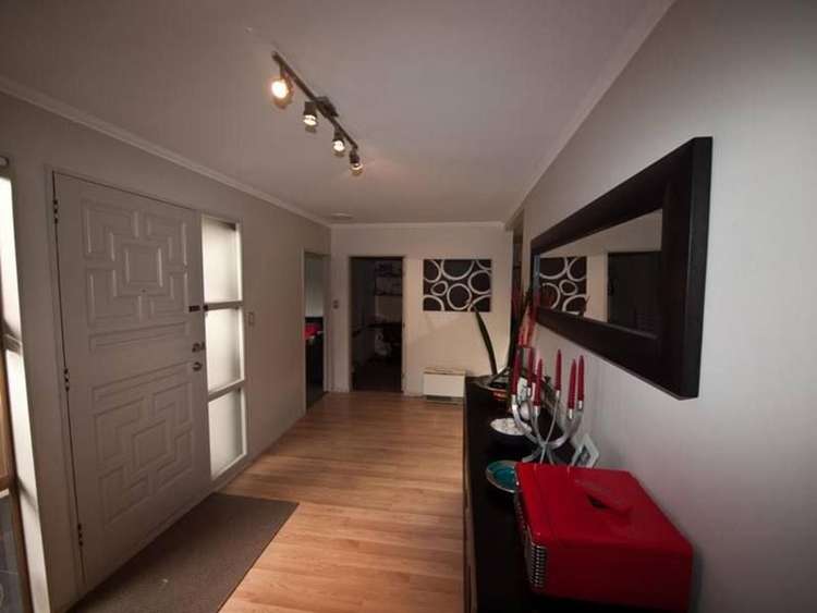 3 Caesars Place_0