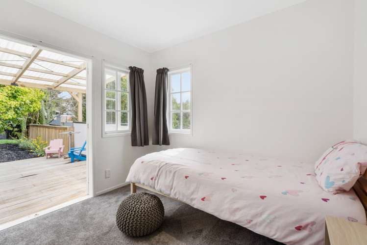 85 Vandeleur Avenue Birkdale_10