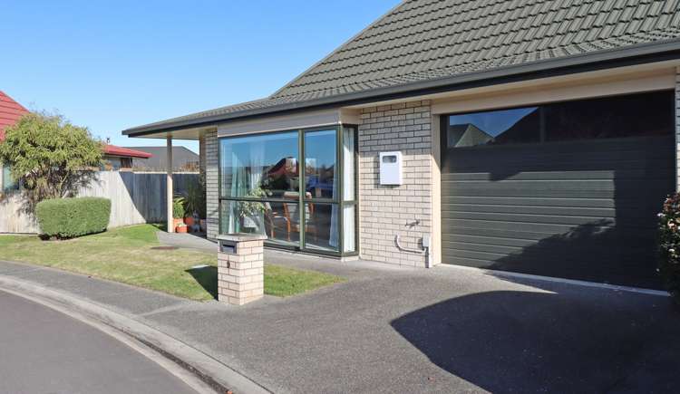 9/55 Armstrong Avenue Carterton_23