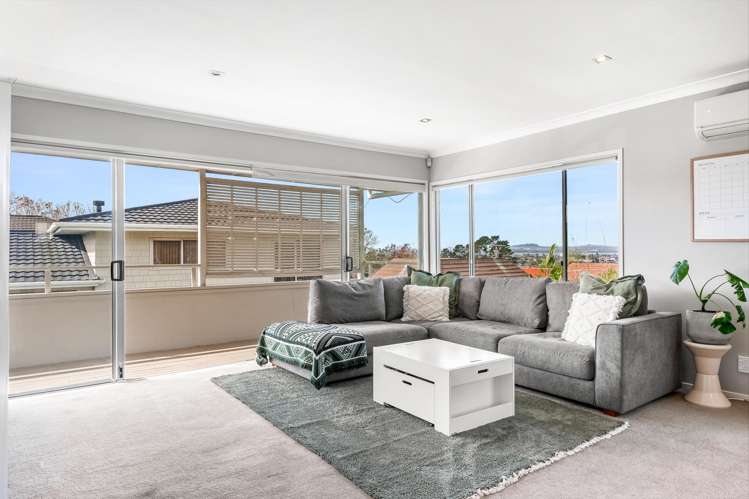 211 Royal Road Massey_15