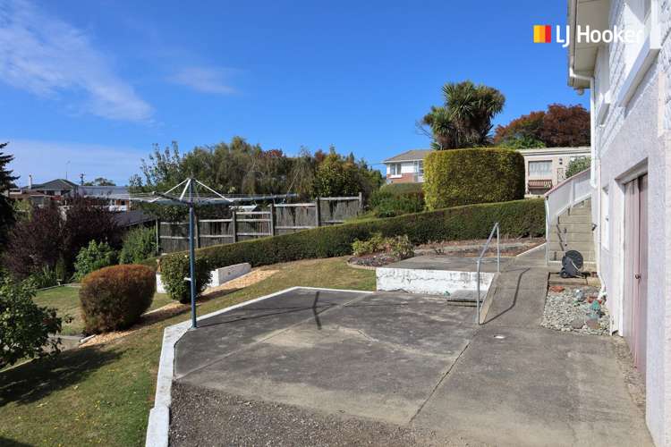 6 Freyberg Road Fairfield_5