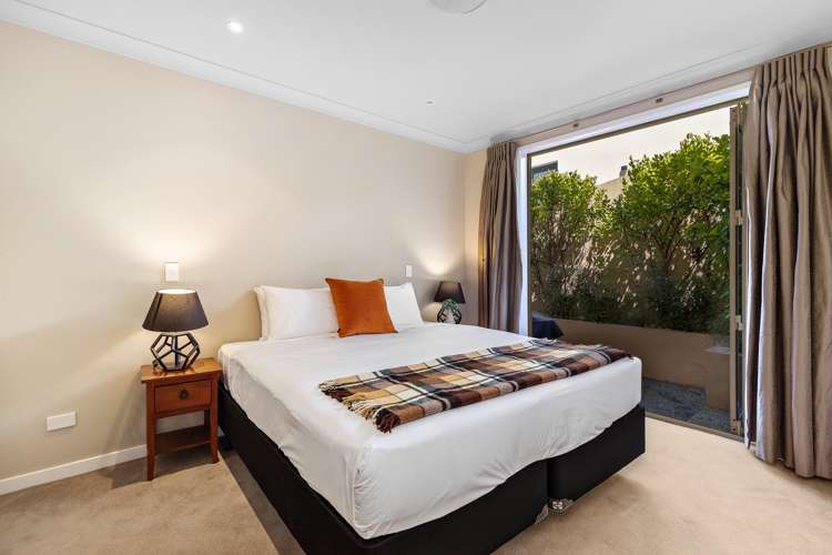 10b Vancouver Drive Queenstown_10