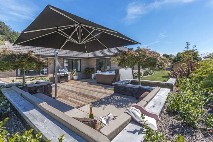 15 The Tors Heathcote Valley_0