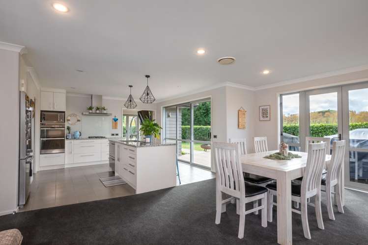 90 Dalmore Way Acacia Bay_10