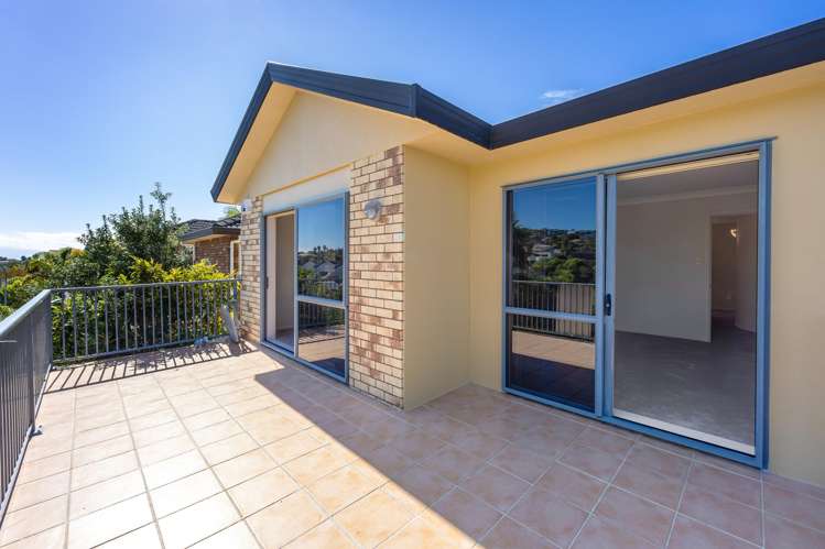 7 Greenway Rise Gulf Harbour_19