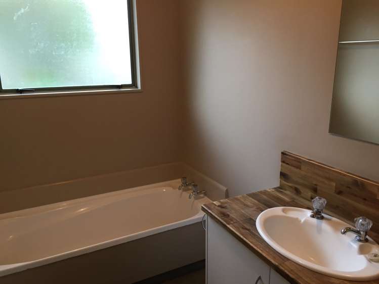 25A Lyn Grove 1131_2