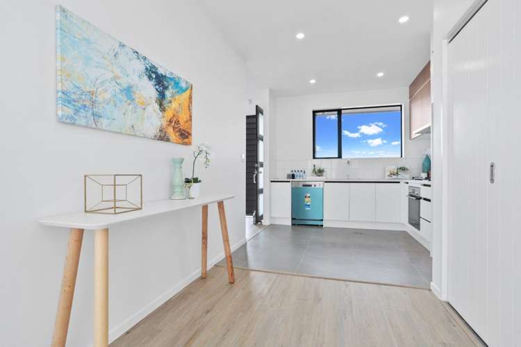 166 Squadron Drive Hobsonville_15