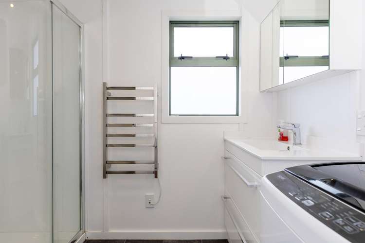 14A Weka Road Waipahihi_27