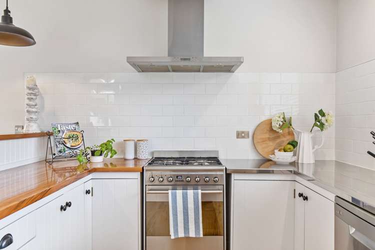 33 Saddleback Rise Murrays Bay_1