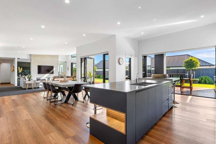 7 Veuve Drive Lincoln_4