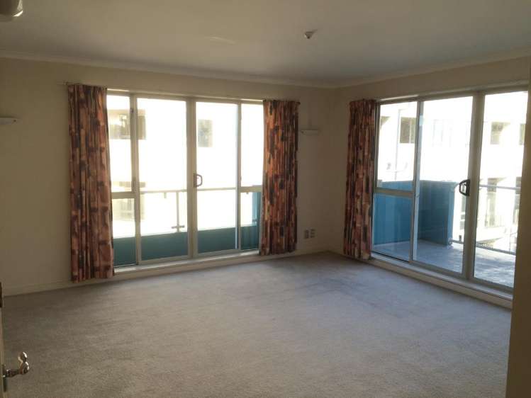 22/125 Thorndon Quay Pipitea_2