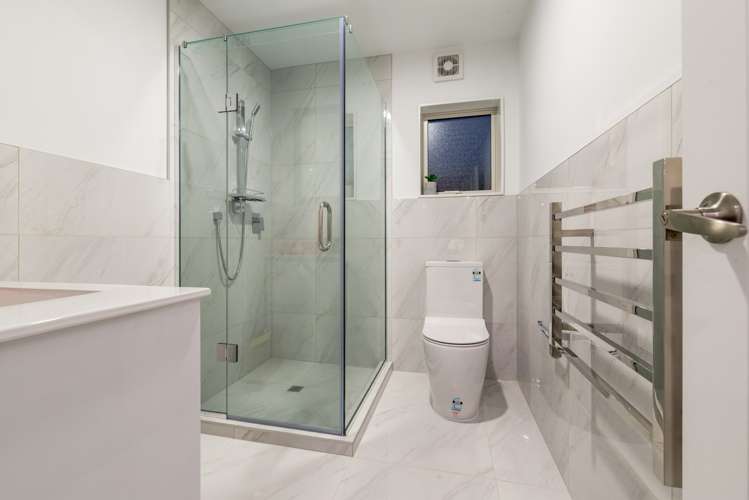 18a Norana Avenue Favona_8