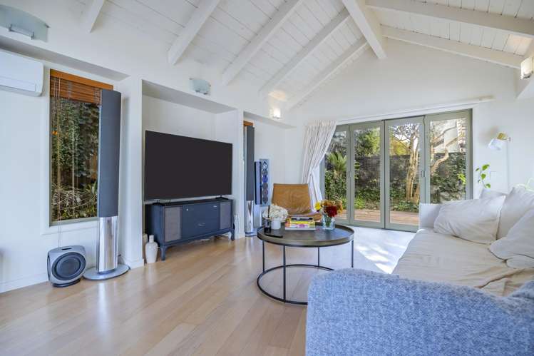 1/190a Upland Road Remuera_13