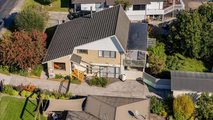 1465 Te Rahu Road_0