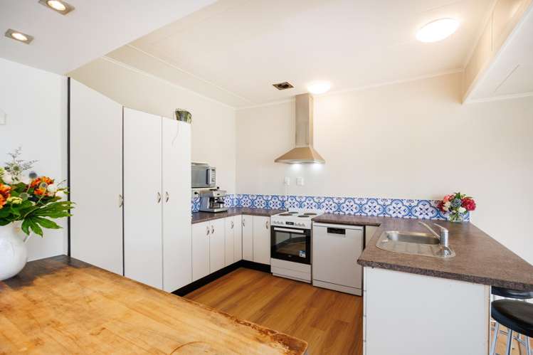 82 Derby Street Feilding_7