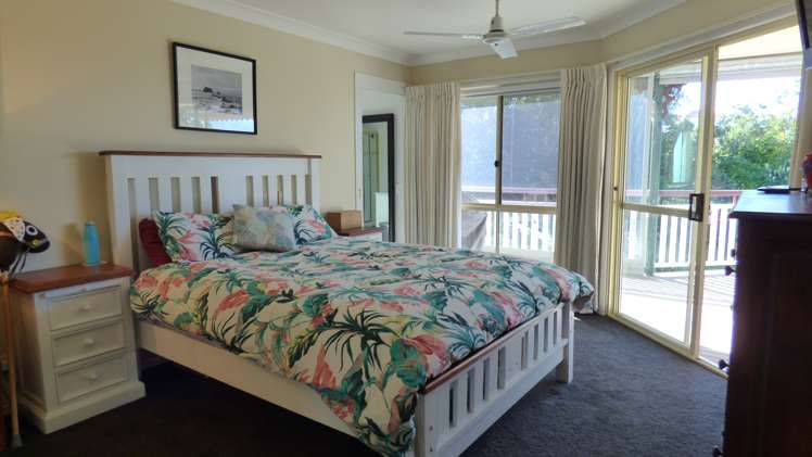 2 Careen Grove Gulf Harbour_7