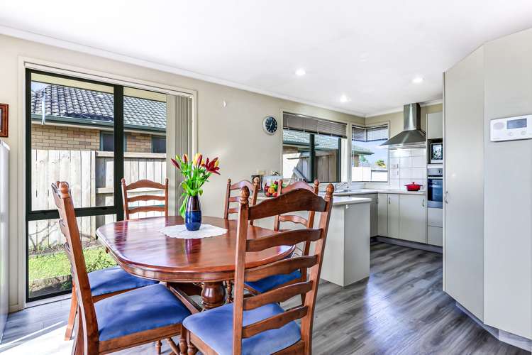 19 Nobleman Place Hamilton East_5