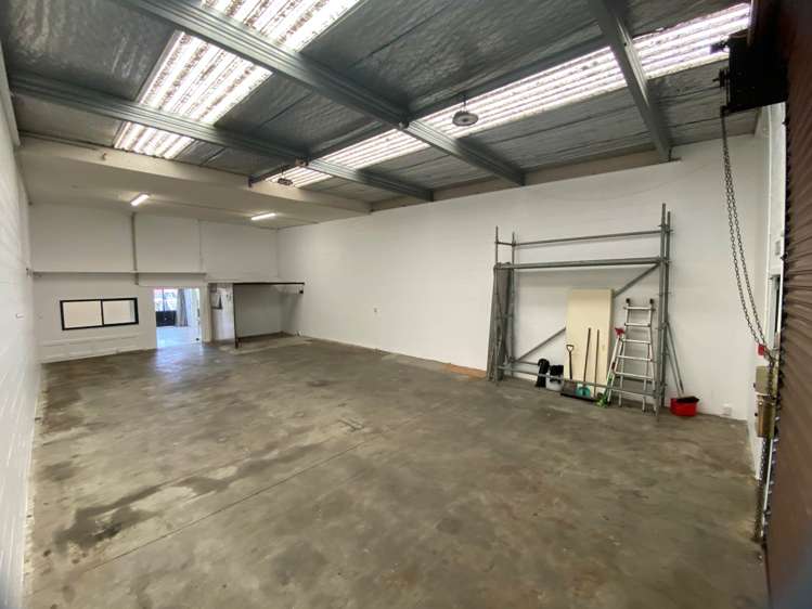 2a/12 Corban Avenue Henderson_12