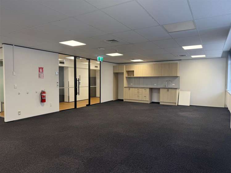 17 Whitmore Street Wellington Central_3