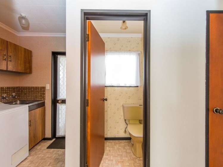 8a Church Place Wanganui Central_13