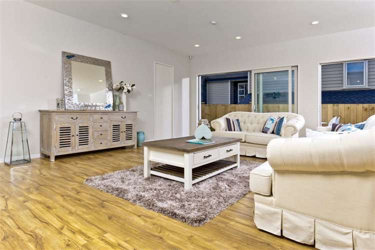 44 Golden Morning Drive Albany Heights_4