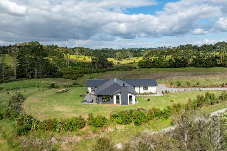 225B Amreins Road Taupaki_43